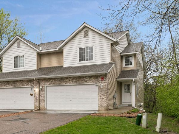 249 Pleasant Lane, Chaska, MN 55318