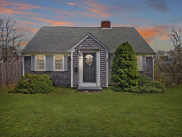 64 Ocean Avenue , South Yarmouth, MA 02664