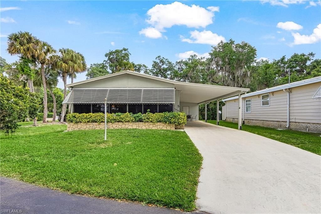 5 Erica St , Alva, FL 33920 Photo