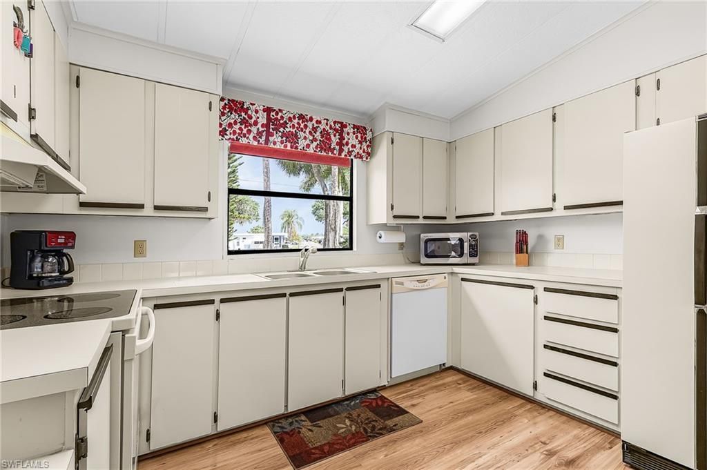 5 Erica St , Alva, FL 33920 Photo