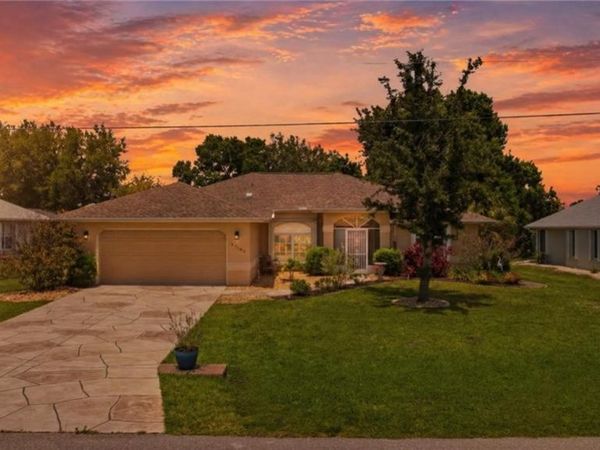 27180 Tierra Del Fuego CIR , PUNTA GORDA, FL 33983