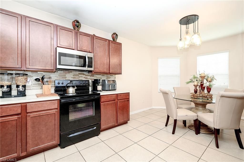 4457 12th St Ne, Naples, FL 34120 Photo