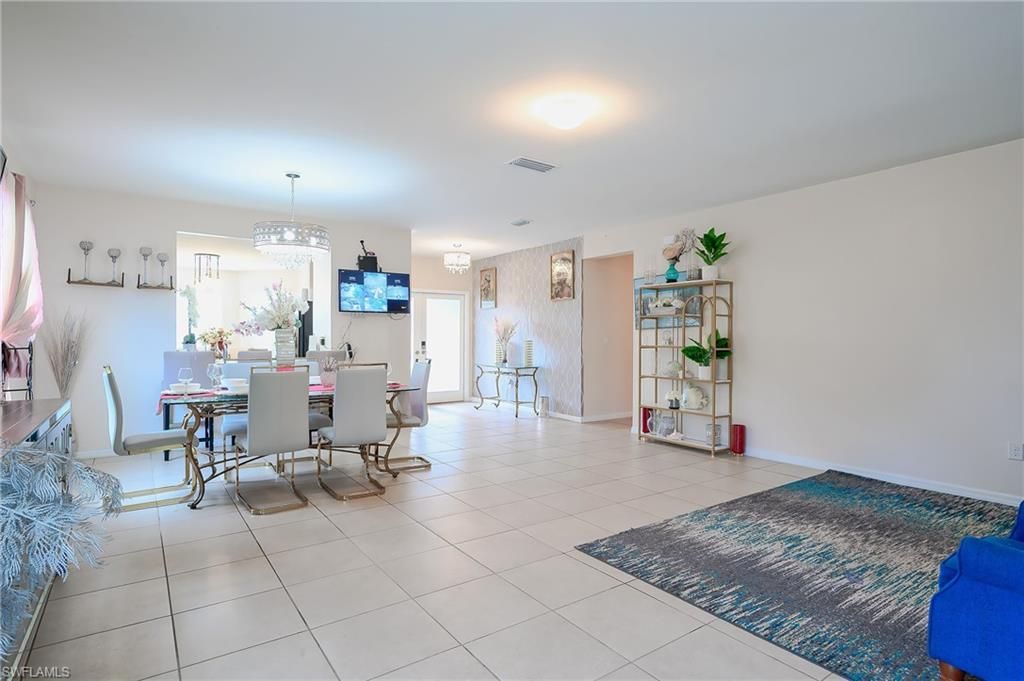 4457 12th St Ne, Naples, FL 34120 Photo