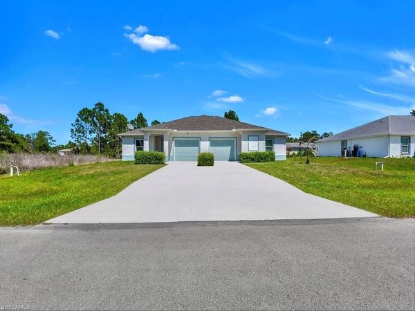 849/851 Bedford DR , LEHIGH ACRES, FL 33974