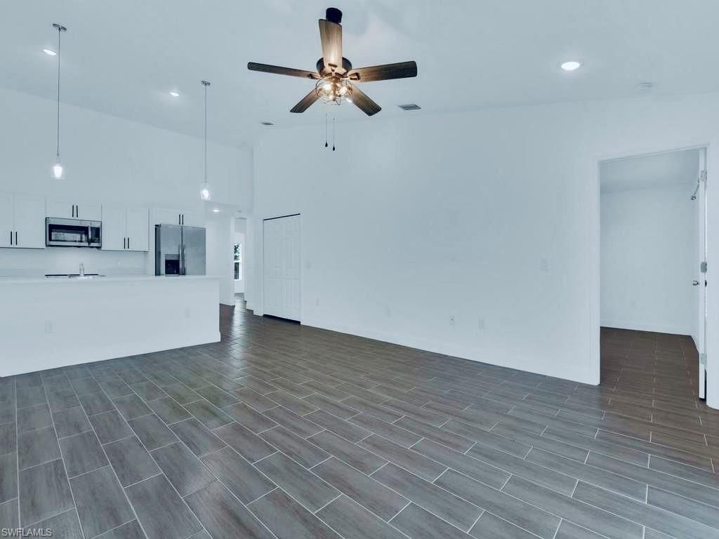 849/851 Bedford Dr , Lehigh Acres, FL 33974 Photo