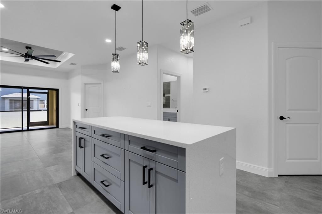 2625/2627 Sunniland Blvd , Lehigh Acres, FL 33971 Photo