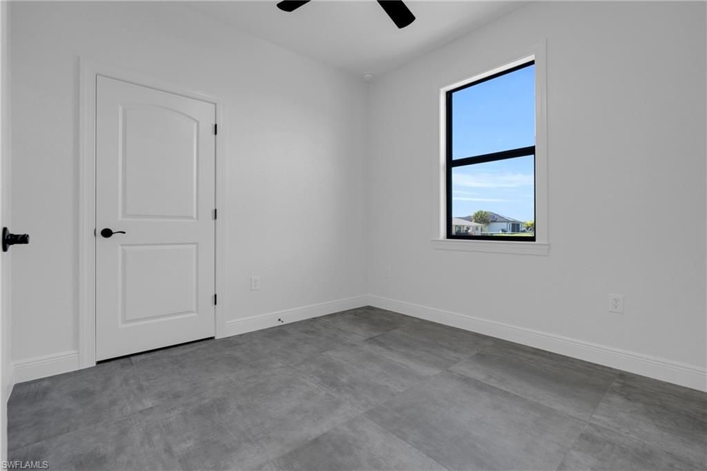 2625/2627 Sunniland Blvd , Lehigh Acres, FL 33971 Photo