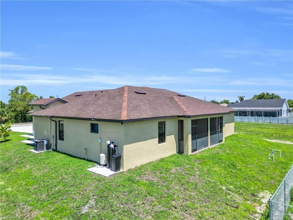 2625/2627 Sunniland Blvd , Lehigh Acres, FL 33971 Photo