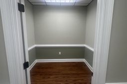 320 E Main Street  photo 4