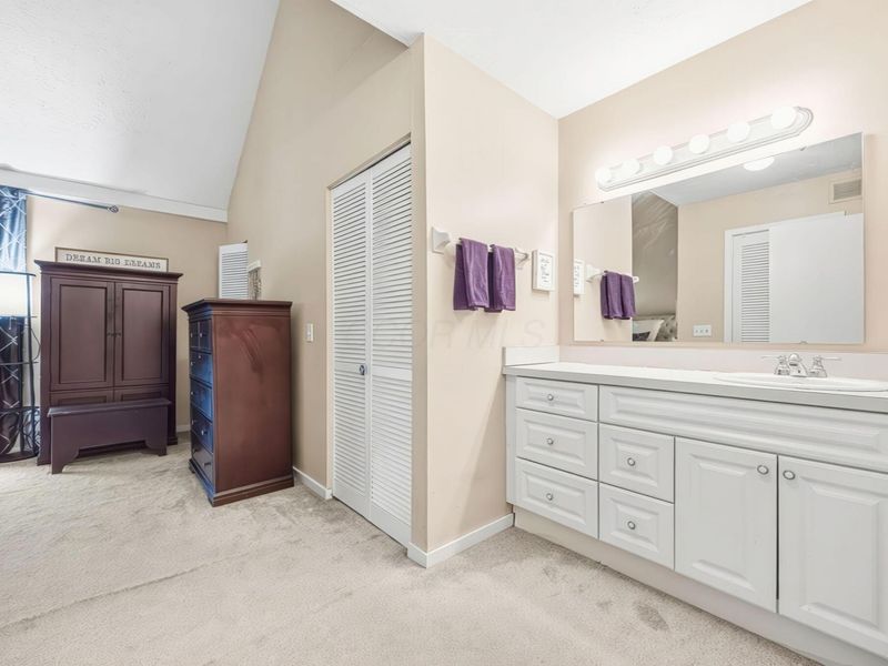 4945 Whistlewood Lane, Unit 9, Westerville, OH 43081 Photo 17