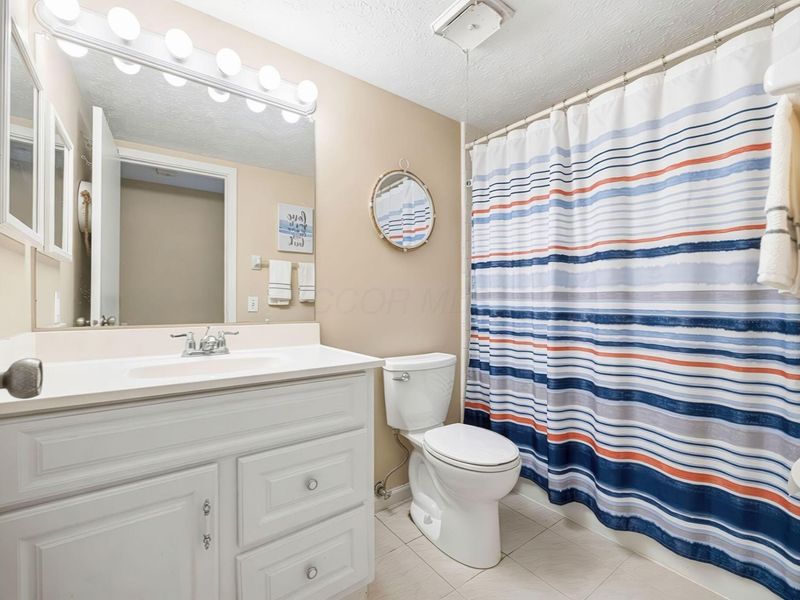 4945 Whistlewood Lane, Unit 9, Westerville, OH 43081 Photo 20