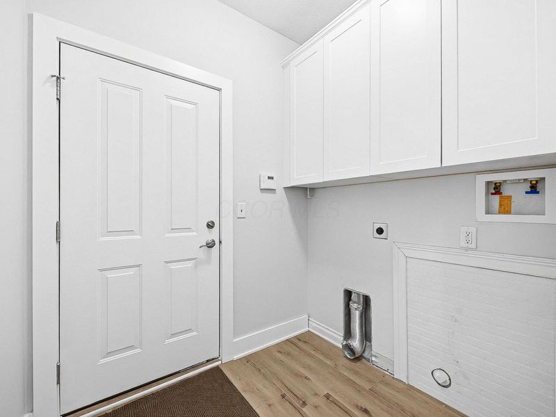 5049 Dinard Way , Columbus, OH 43221 Photo 23