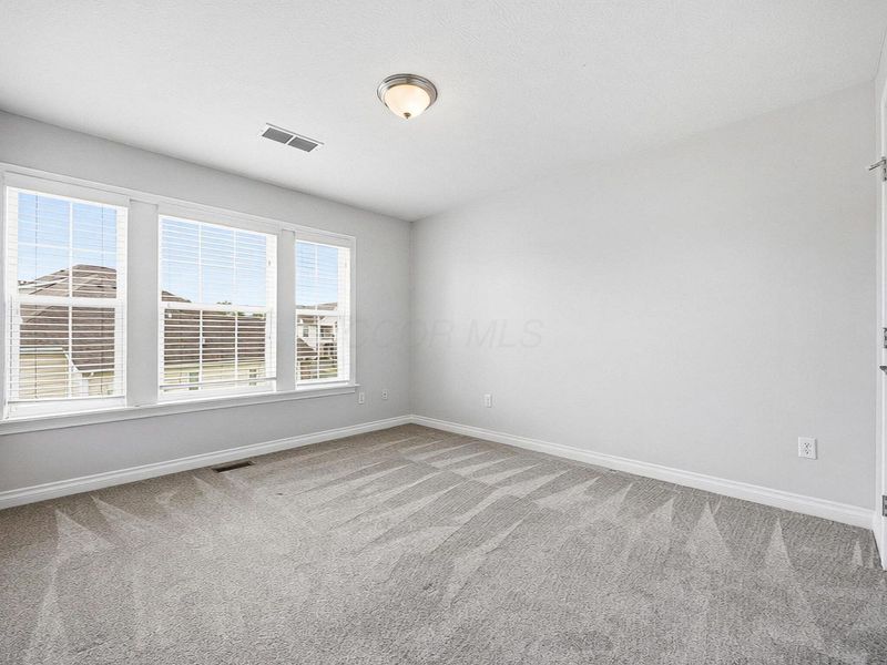 5049 Dinard Way , Columbus, OH 43221 Photo 37