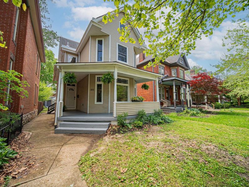 313 W 1st Avenue , Columbus, OH 43201 Photo 2