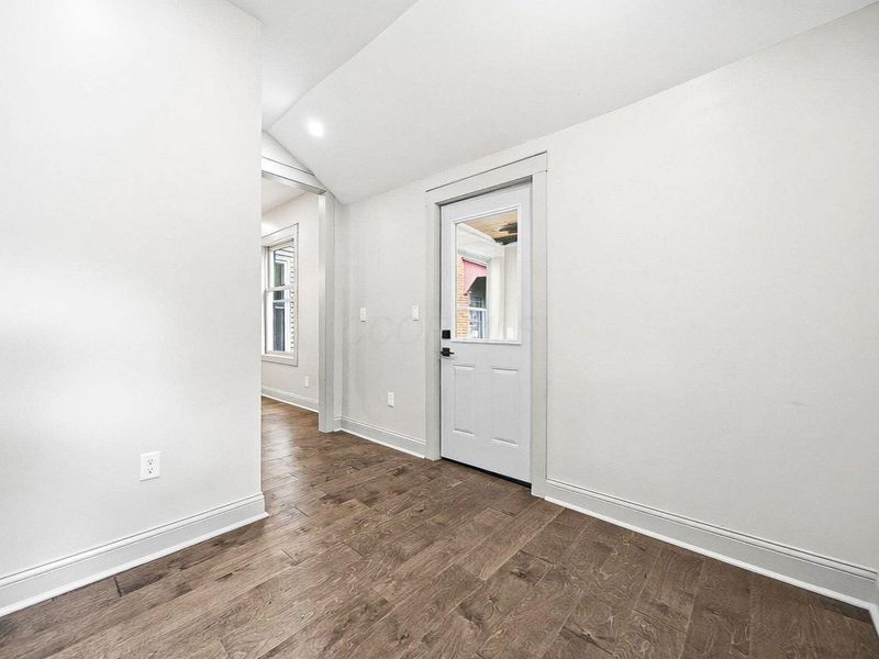 313 W 1st Avenue , Columbus, OH 43201 Photo 25
