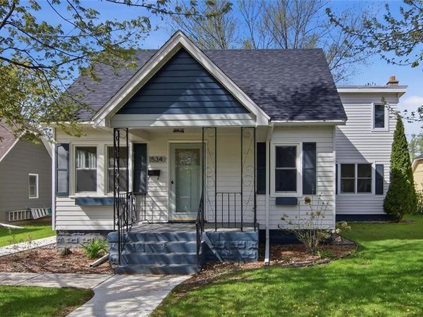 1534 Badger Avenue, Eau Claire, WI 54701