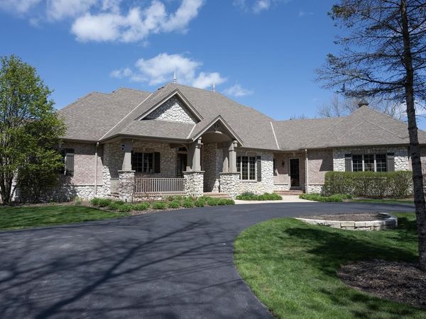 1512 W County Line ROAD, Mequon, WI 53092