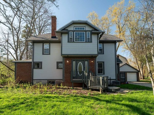 2221 Highway 83, Hartland, WI 53029