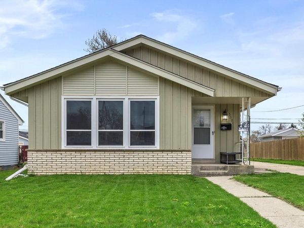 5301 Marboro DRIVE, Racine, WI 53406