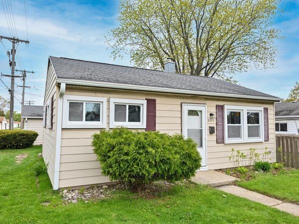6012 Morgan AVENUE, Milwaukee, WI 53220