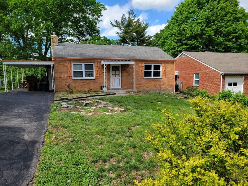 306 Forestwood Drive, Springfield Twp., OH 45216 Photo 3
