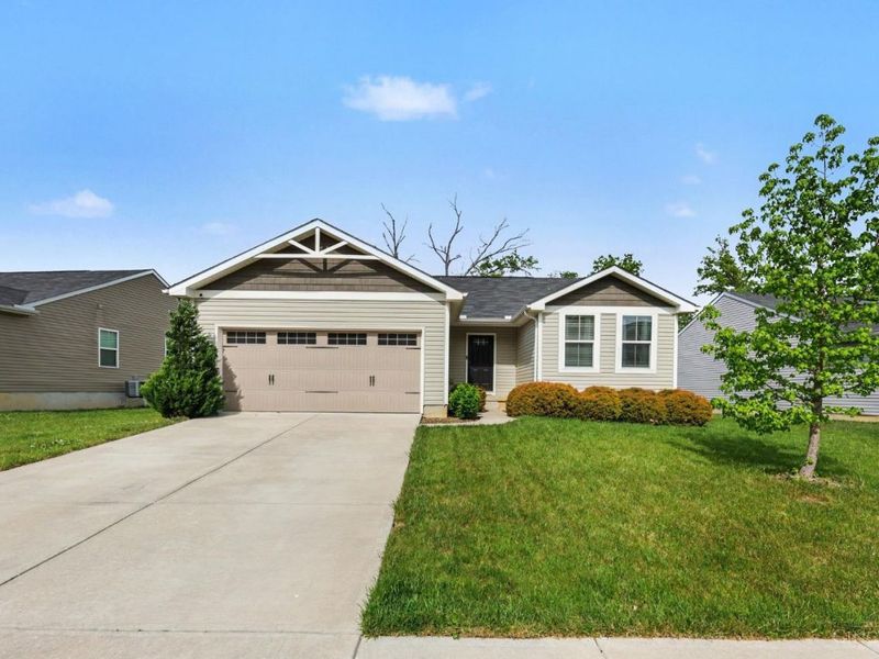 157 Wooded Ridge Drive, Batavia Twp, OH 45102 Photo 1