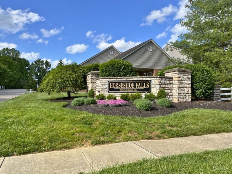 380 Overlook Trail, Lebanon, OH 45036 Photo 2