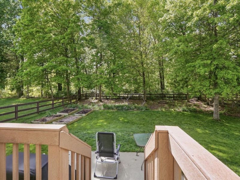 422 Wyndham Drive, Hamilton Twp, OH 45039 Photo 22