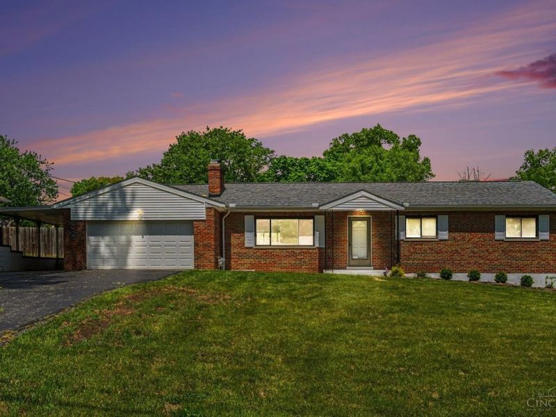 2032 Arrowood Place, Springfield Twp., OH 45231 Photo 1