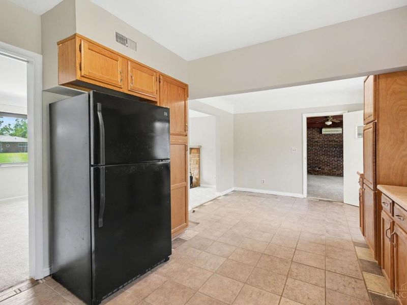 2032 Arrowood Place, Springfield Twp., OH 45231 Photo 11