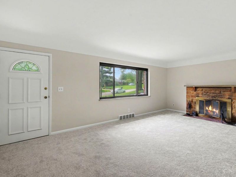 2032 Arrowood Place, Springfield Twp., OH 45231 Photo 5