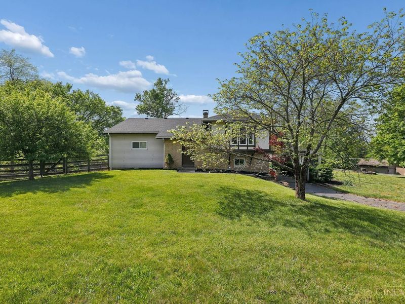 1005 Robin Hill Drive, New Richmond, OH 45157 Photo 10