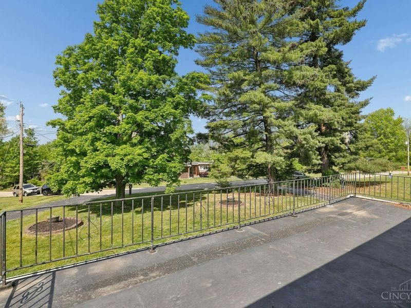 1005 Robin Hill Drive, New Richmond, OH 45157 Photo 5