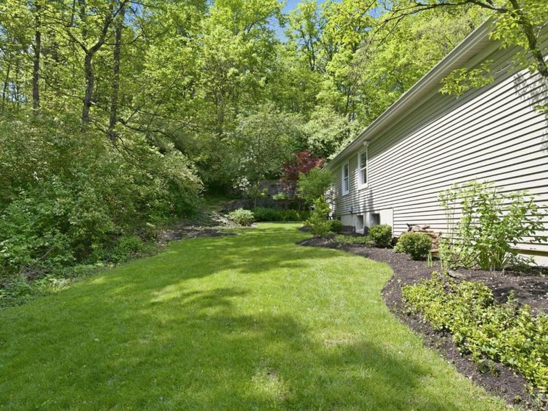 2739 Queenswood Drive, Cincinnati, OH 45211 Photo 41