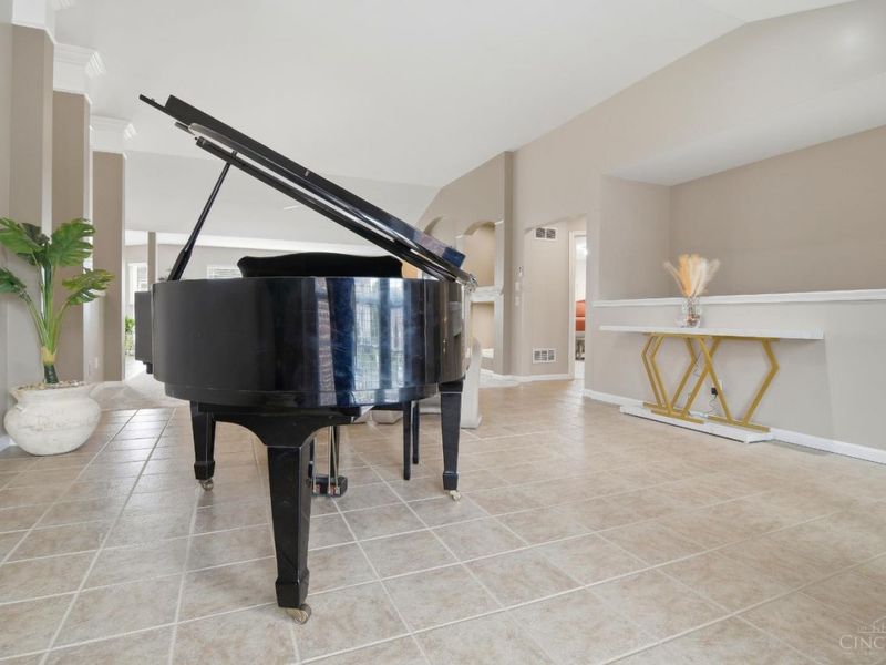 7257 Julies Cove, West Chester, OH 45069 Photo 4