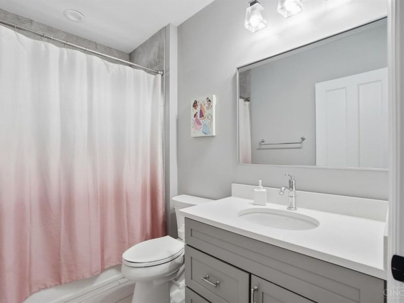 3783 Aylesboro Avenue, Cincinnati, OH 45208 Photo 33