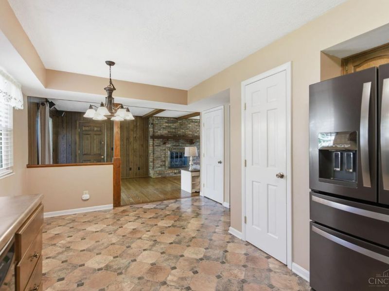 8046 Blairhouse Drive, Anderson Twp, OH 45244 Photo 20