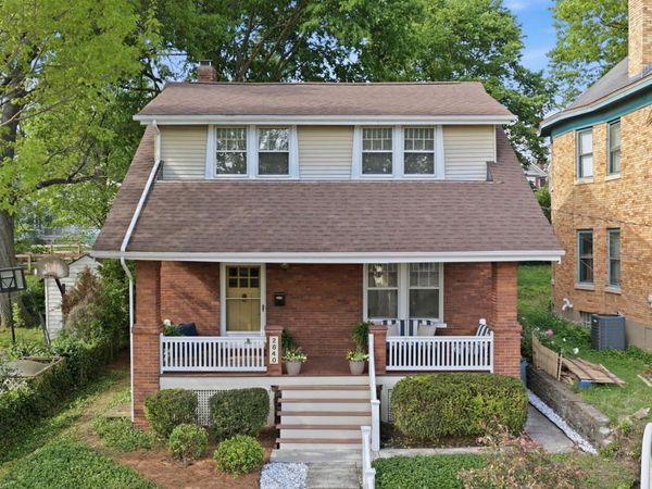 2840 Pine Grove Avenue, Cincinnati, OH 45208