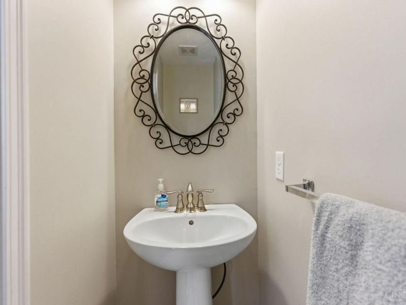 547 Woodbine Court, Hamilton Twp, OH 45039 Photo 23