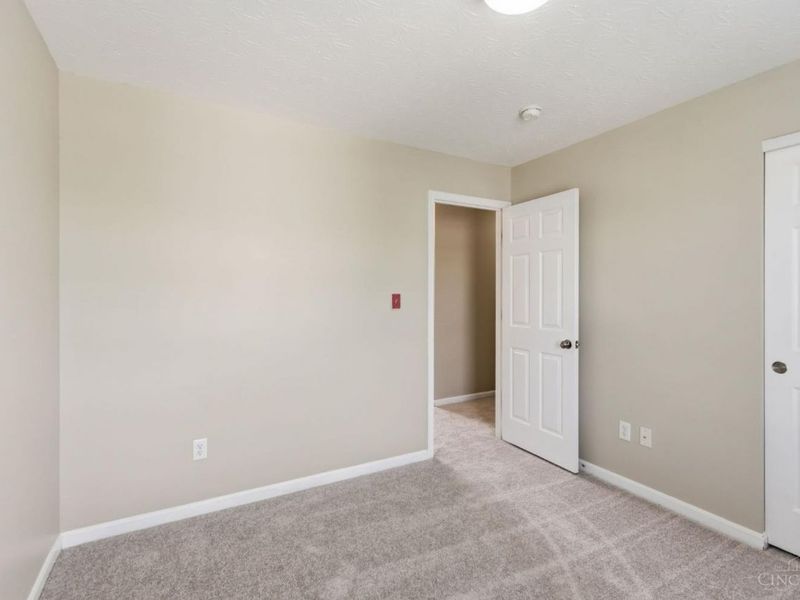 547 Woodbine Court, Hamilton Twp, OH 45039 Photo 33