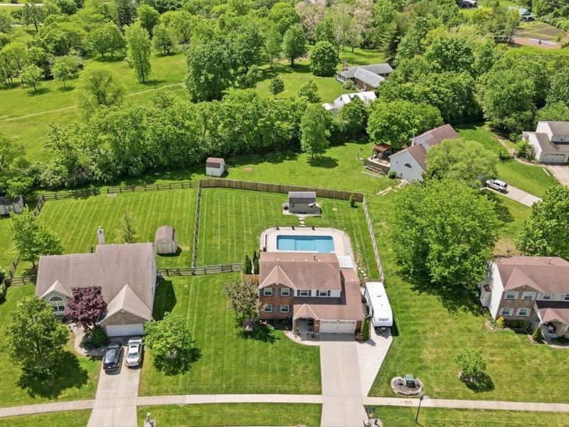 6023 Glennsbury Court, West Chester, OH 45069 Photo 3