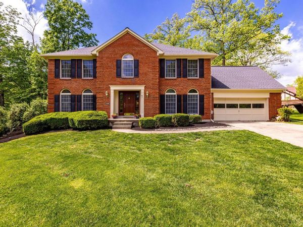 9761 Berry Hill Drive, West Chester, OH 45241