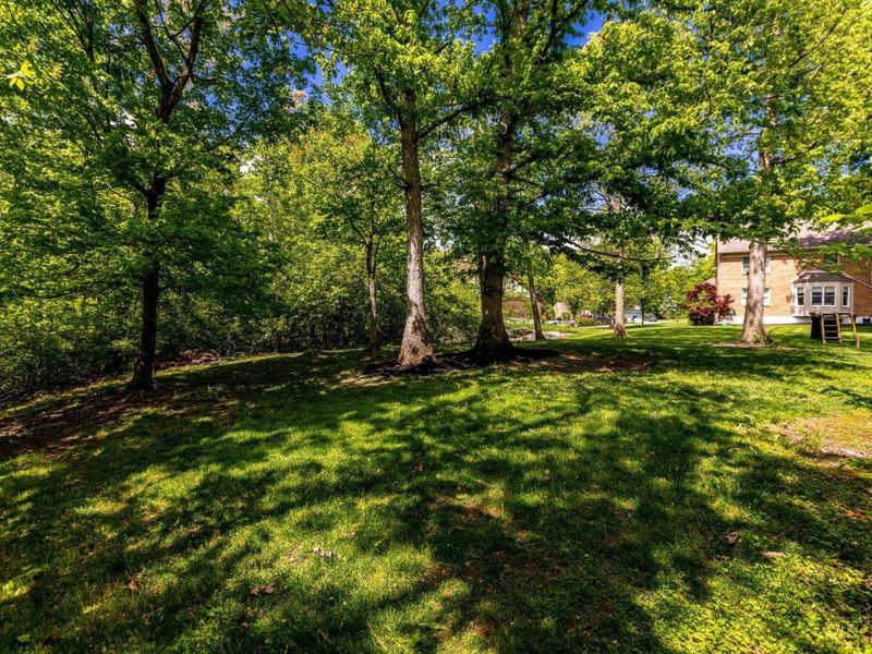 9761 Berry Hill Drive, West Chester, OH 45241 Photo 34