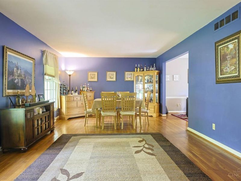 328 Circlewood Lane, Wyoming, OH 45215 Photo 13