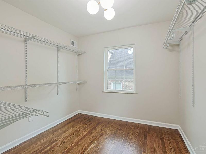 5829 Pandora Avenue, Cincinnati, OH 45213 Photo 20