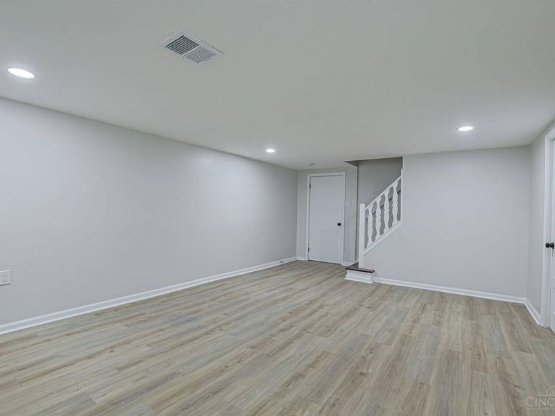 5829 Pandora Avenue, Cincinnati, OH 45213 Photo 31
