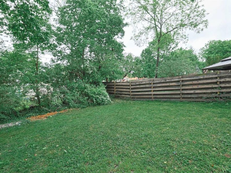 5829 Pandora Avenue, Cincinnati, OH 45213 Photo 38