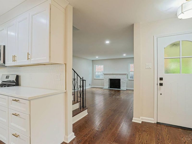 5829 Pandora Avenue, Cincinnati, OH 45213 Photo 6