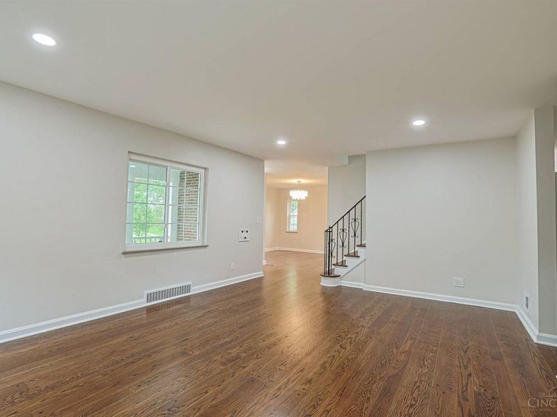 5829 Pandora Avenue, Cincinnati, OH 45213 Photo 9
