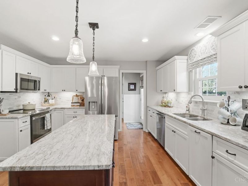 6030 Bainbridge Court, Liberty Township, OH 45011 Photo 12